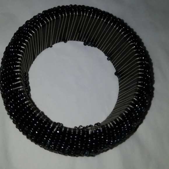 Vintage‎ Beaded  shimmer cuff - Picture 3 of 7